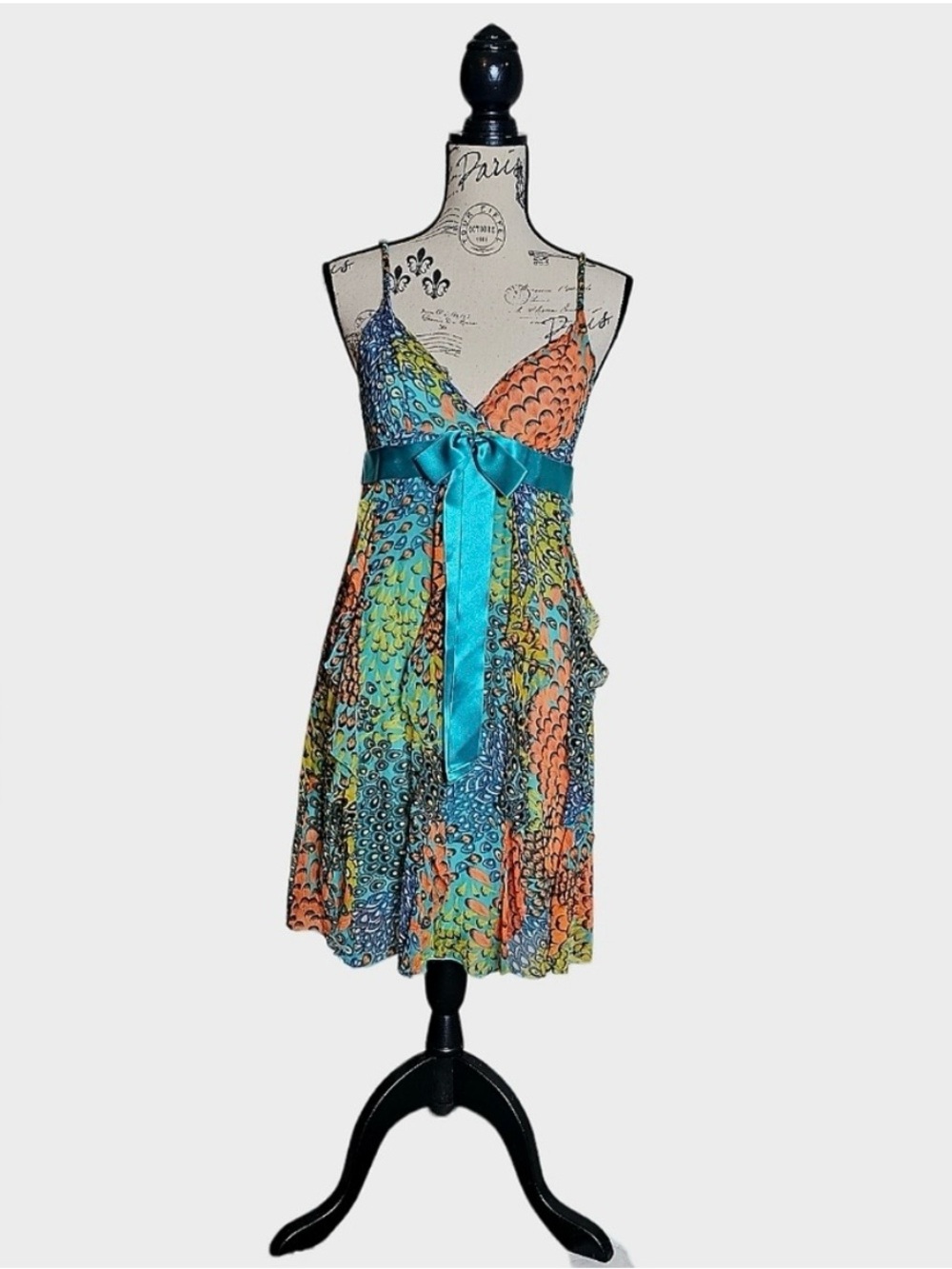 BCBGMaxAria 100% Silk Colorful Midi Dress Size 8